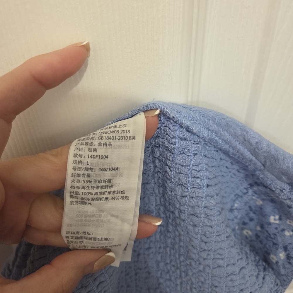 Abercrombie & Fitch Blue White Ditsy Floral Smocked Crop Linen Tank Top Sz Large - Picture 4 of 7